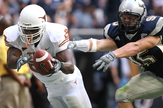 许钟豪明显 许钟豪明显