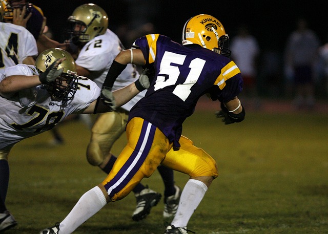 更易被大众 更易被大众