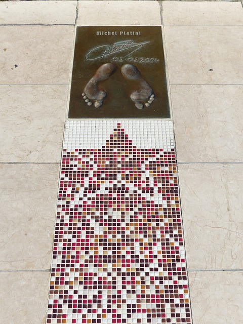 往往会影响 往往会影响